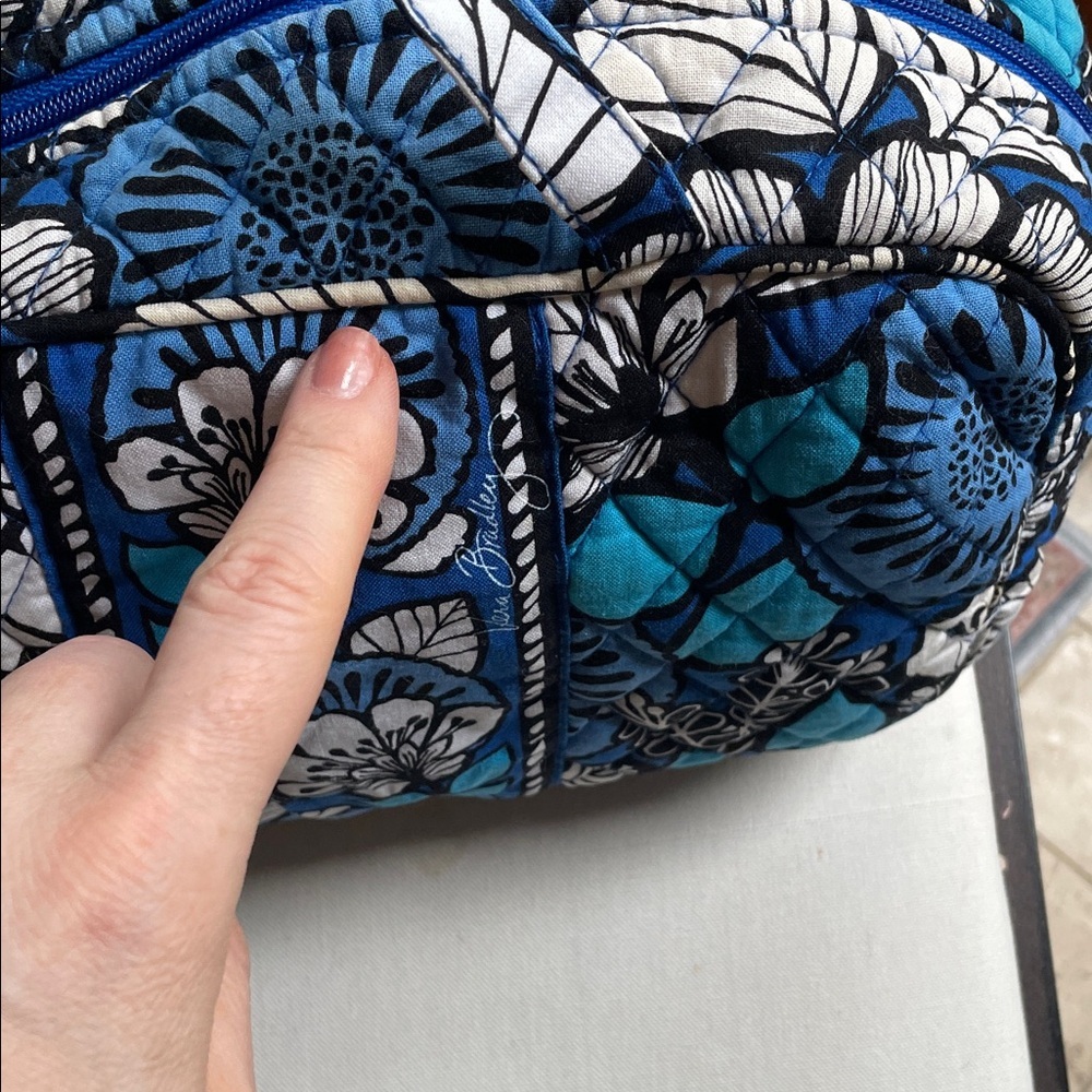 Vera Bradley Makeup Toiletries Travel Bag Blue Floral Hawaiian As Is - Picture 4 of 12